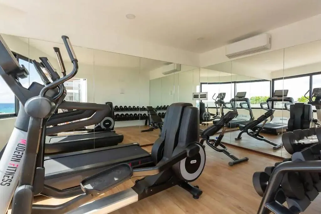 Perfect Location 0*, Playa del Carmen Mexico