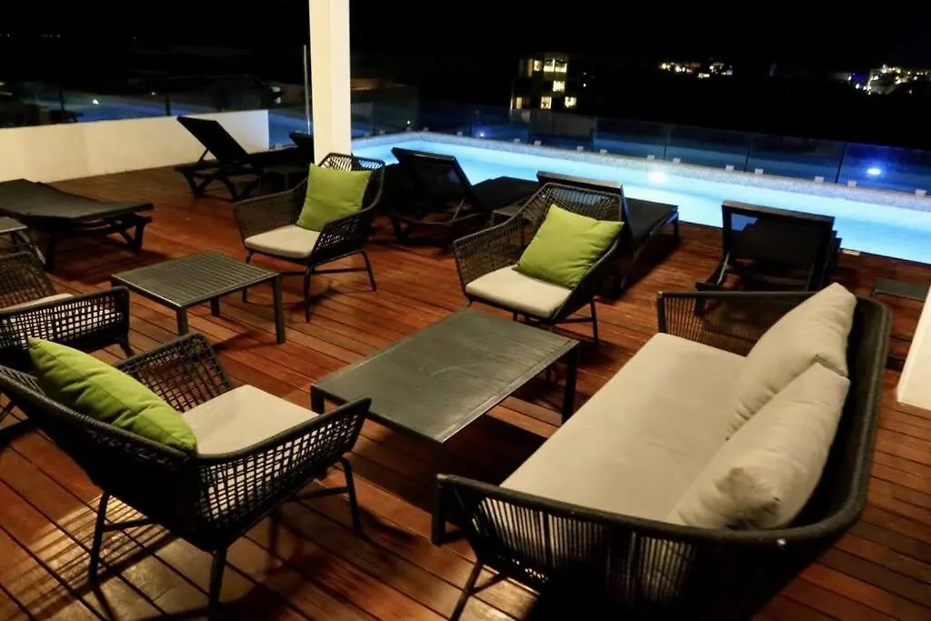 Perfect Location 0*, Playa del Carmen Mexico