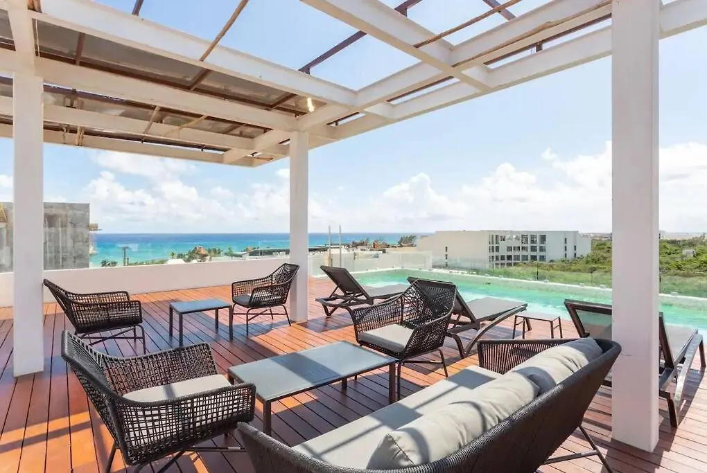 Perfect Location 0*, Playa del Carmen